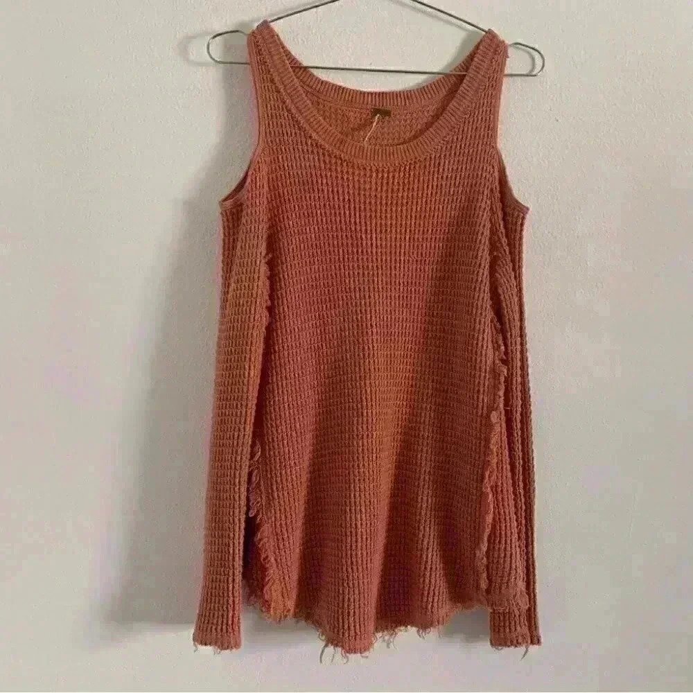 Free People Sunrise Cold Shoulder Sweater sz xs - Picture 2 of 9